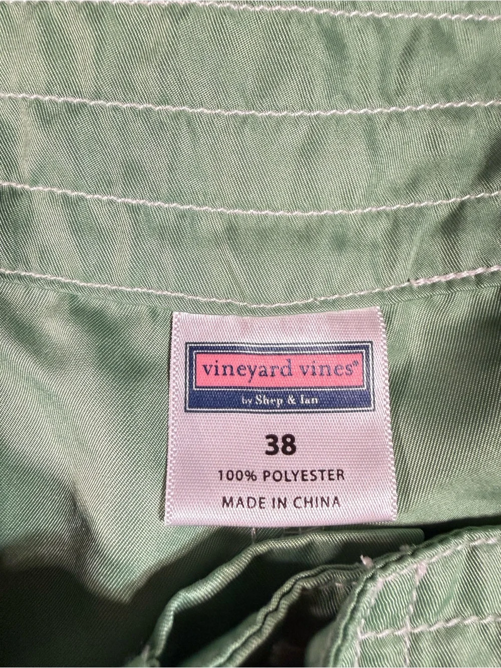 Vineyard Vines Mint Green Men’s Swim Board Shorts size 38